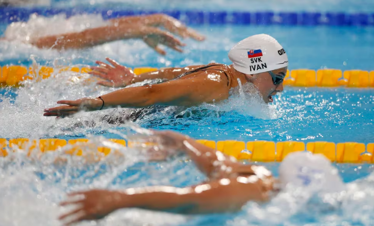 Juegos Olímpicos: Una nadadora de los 200 metros se&nbsp;descompensó