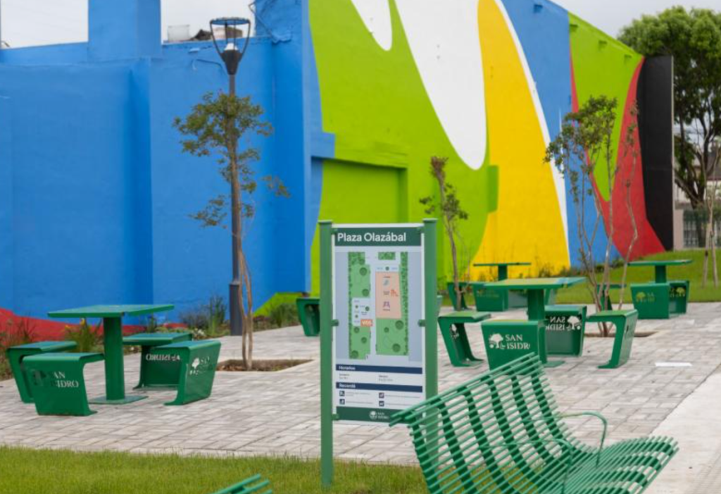 Nuevas reformas en San Isidro: Ramon Lanús inaugura una plaza en Boulogne que había quedado abandonada 