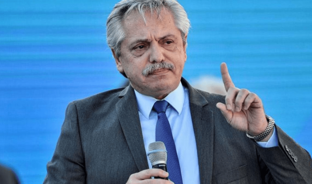 Alberto Fernández vuelve a Comodoro Py por la causa&nbsp;Seguros
