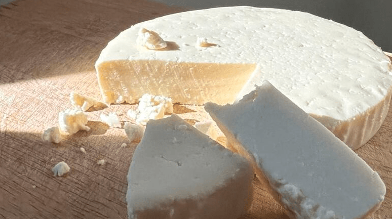 Queso contaminado provoca un brote de&nbsp;listeriosis