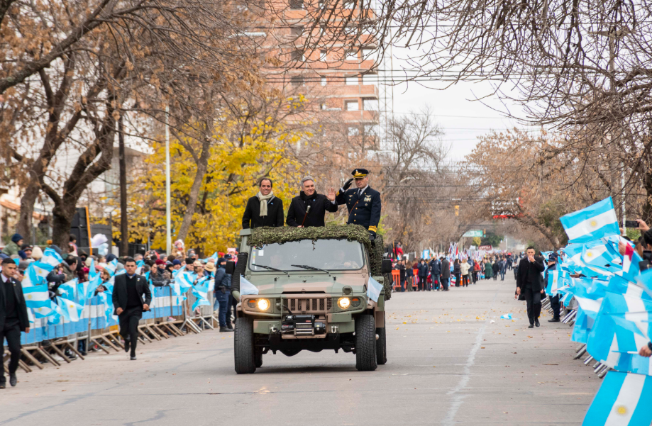 Homenajearon a San Martín en un gran desfile en San&nbsp;Isidro
