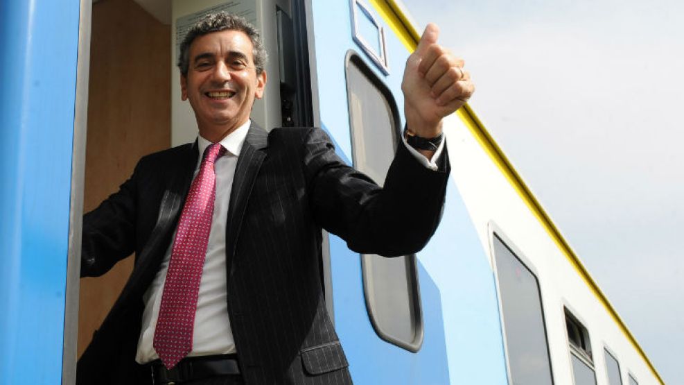 Randazzo recuerda la renovación del tren a Bahía Blanca y apuesta a recuperar el transporte regional: “Se pudo hacer, se puede volver a&nbsp;hacer”