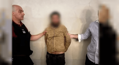 Hombre detenido tras arrojar objetos desde la Catedral&nbsp;Metropolitana