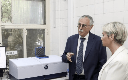 Nuevo Equipamiento Para Reforzar La Vigilancia Microbiológica En El&nbsp;Malbrán