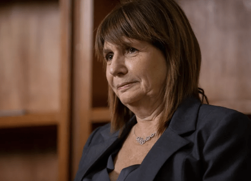 Bullrich pone fecha a la reforma laboral y busca aprobarla antes de fin de&nbsp;año